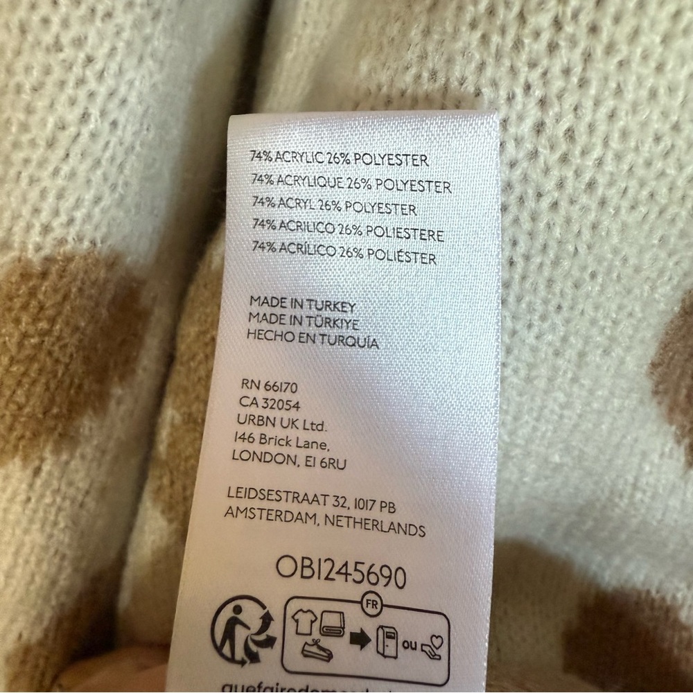 Maeve Anthropologie Oversized Hearts Cardigan Sweater in Tan Size XS/S - Picture 6 of 7